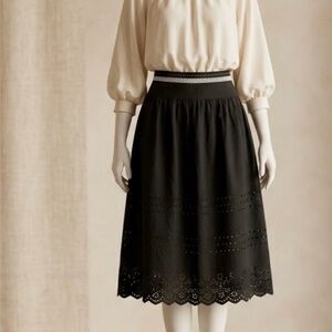 GARNET HILL A-LINE SKIRT.  BEAUTIFUL LANCELET DESIGN WITH RIBBON TRIM.SIZE 18